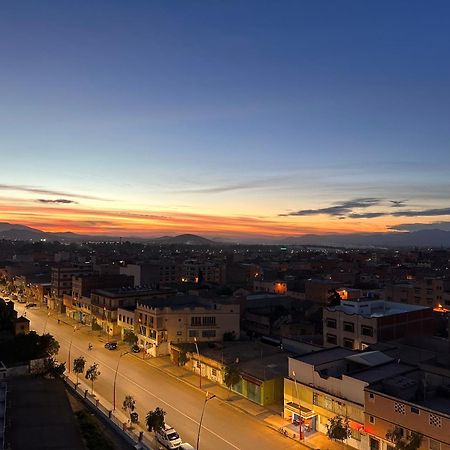 Luxe Appartement Berkane Exterior foto