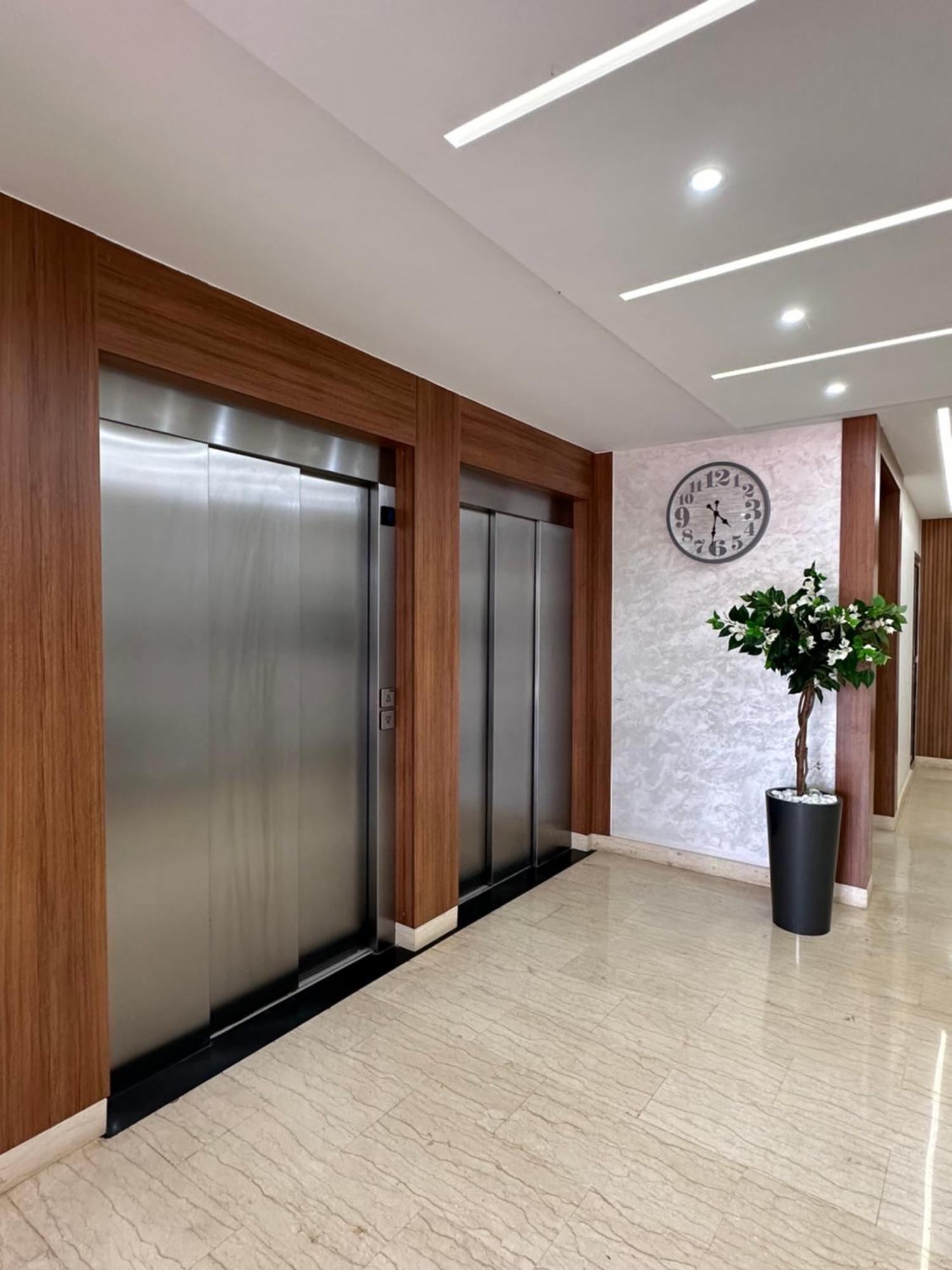 Luxe Appartement Berkane Exterior foto